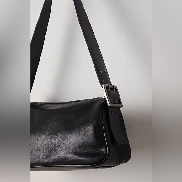 Free People Arm Candy Leather Bag, Purse, Adjustable Strap, Black, NWT - Picture 6 of 9